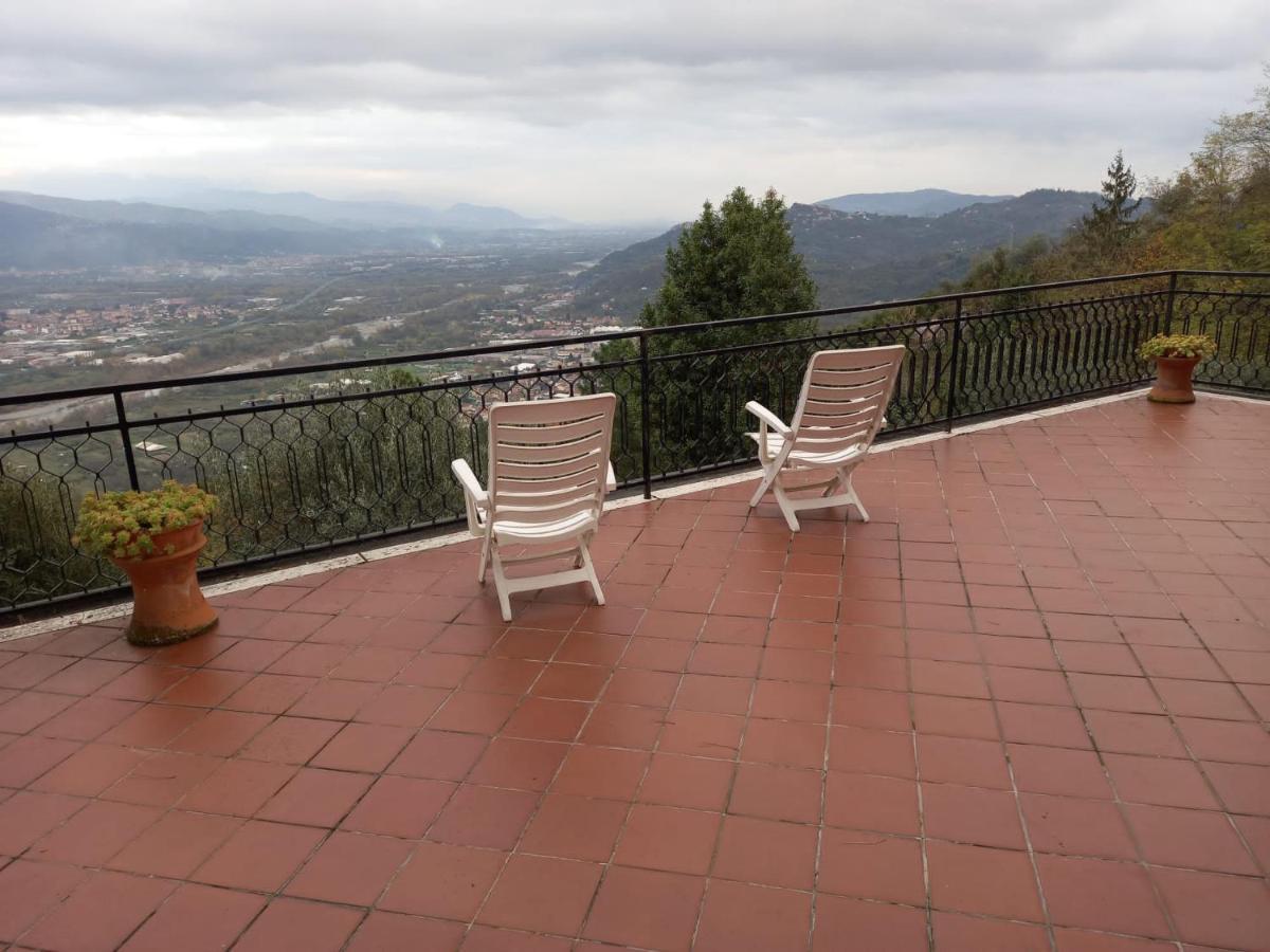 Casa Vacanza Villa Patrizia Follo Alto Exterior foto